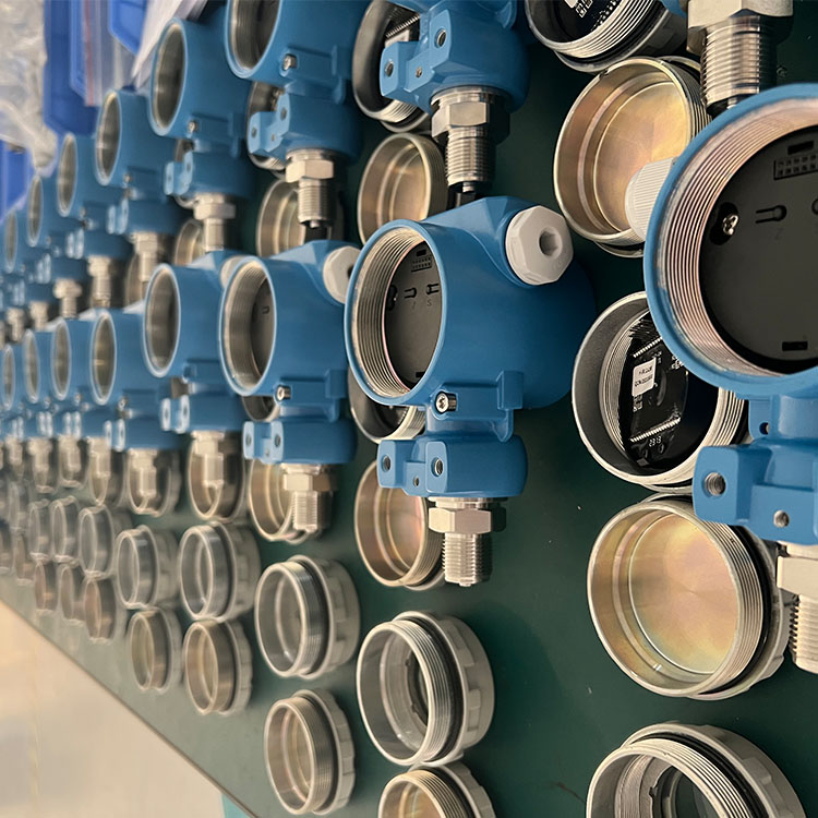 intelligent pressure transmitter 