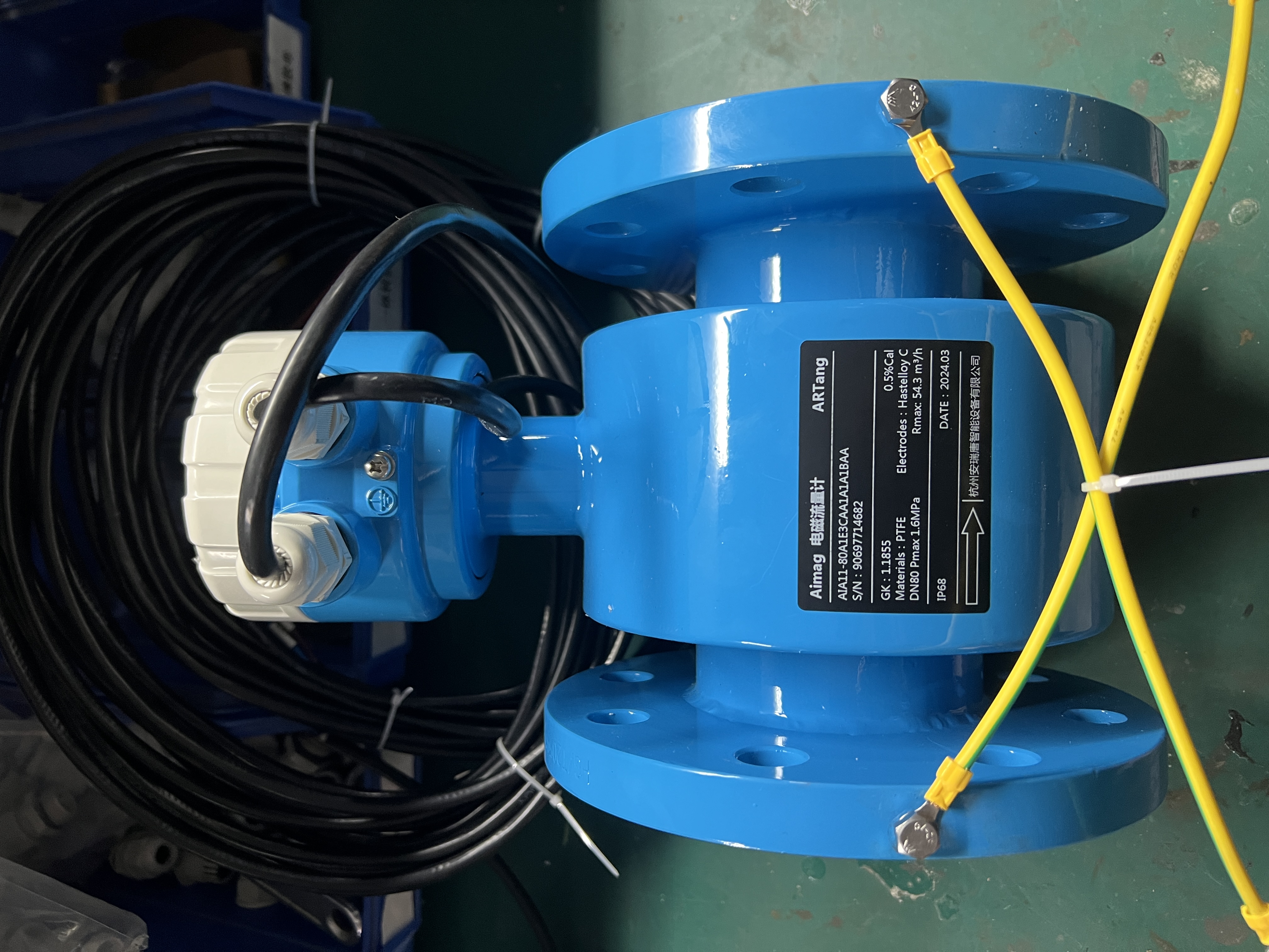 Electromagnetic flow meter applicable to which working conditions?
