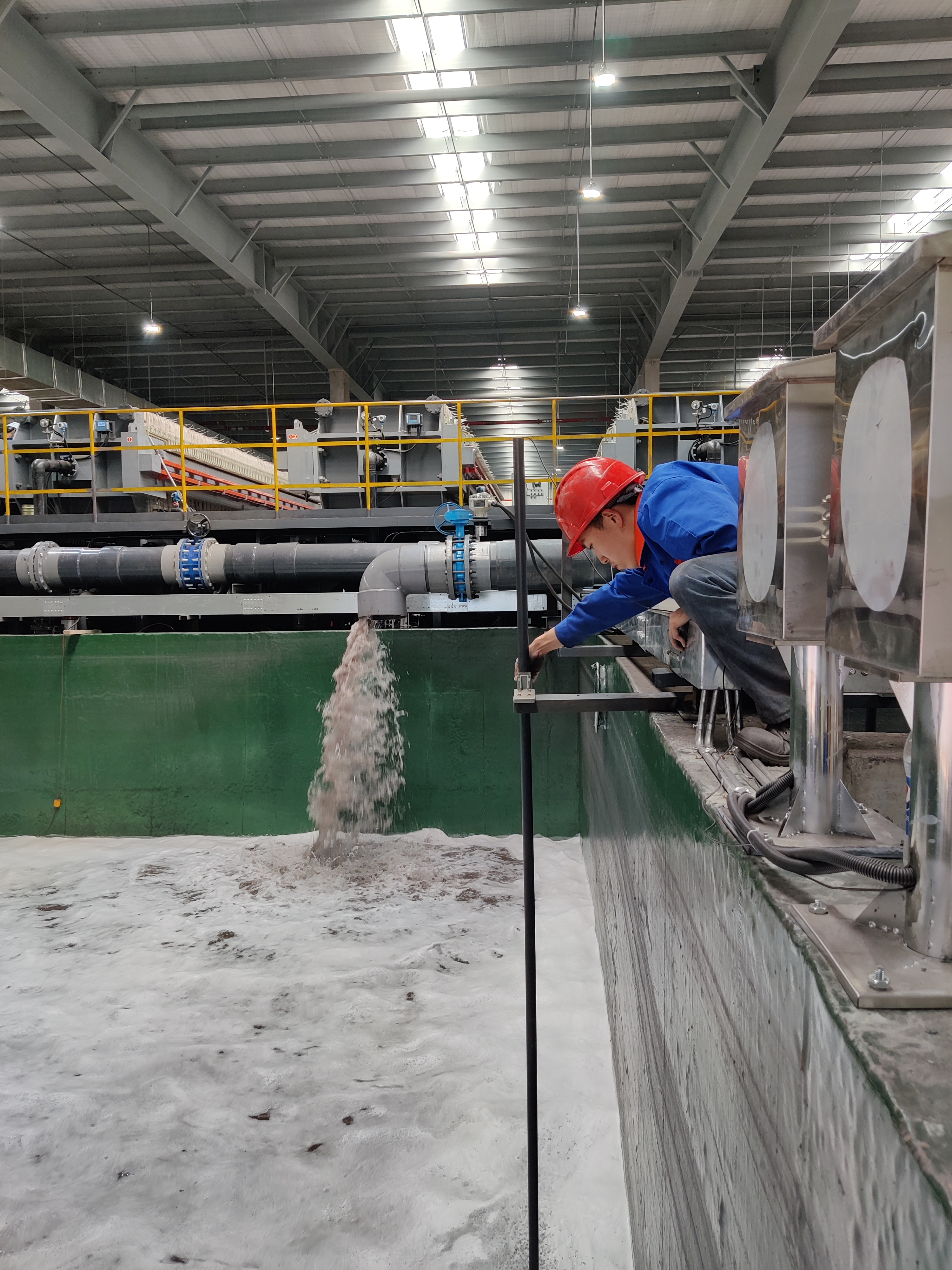 污水处理厂PH测量安装