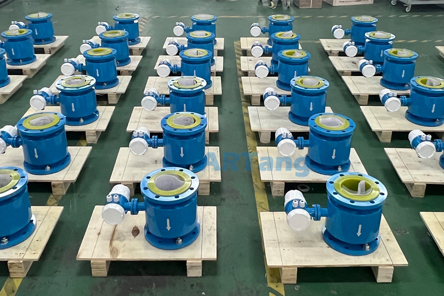 Output Signal Types for Electromagnetic Digital Flow Meters