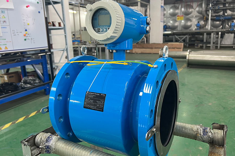 What Factors Affect the Accuracy of Electromagnetic Flow Meters?