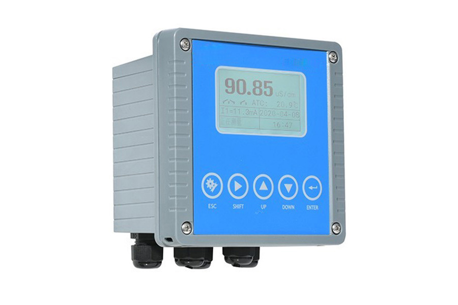 Advantages and Disadvantages of Conductivity Transmitters